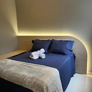 Apartamento Yellow One - No Bras Com Estacionamento Incluso, São Paulo